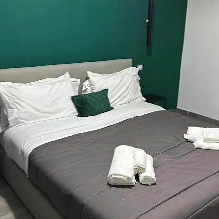 Center Baby 2 招待所 4*