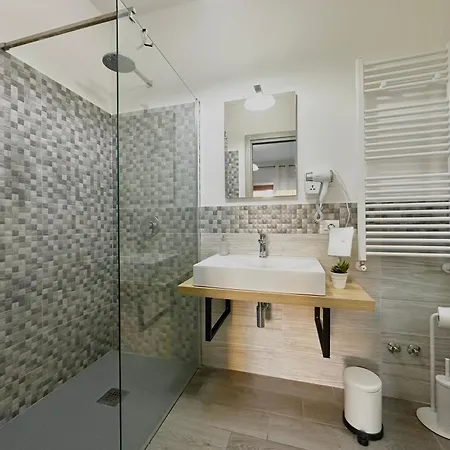 Center Baby 2 招待所 索伦托